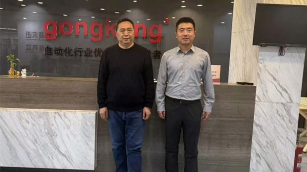 哈东网创始人吴鹏拜访工控猫董事长周长国